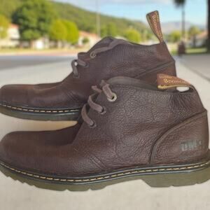 NWOT Men's DR. MARTENS Brown Sussex Bear Track Leather Chukka Boots